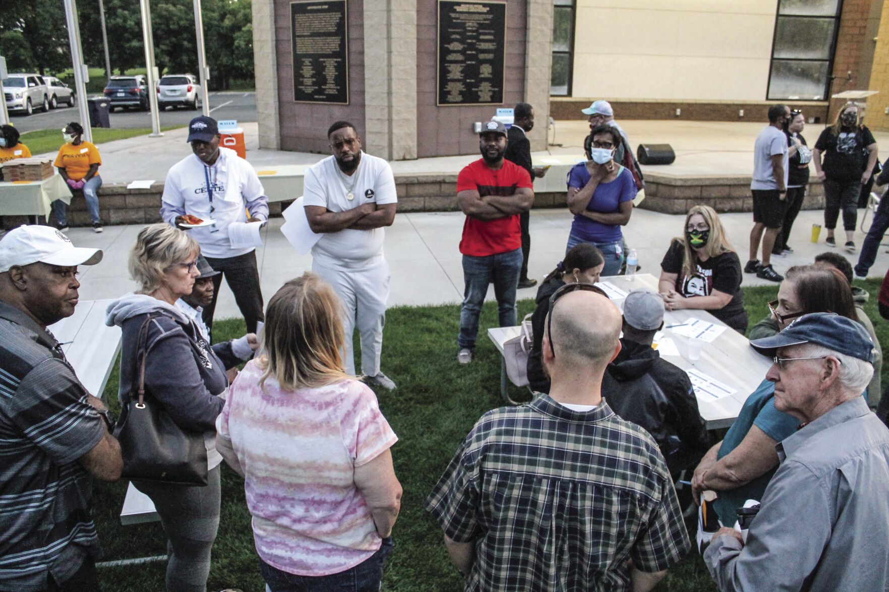 BC16NWtownhall2.jpg